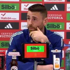 Unai Simón, a un periodista: “Fernando, no te voy a contestar por lo que pasó en la Eurocopa”