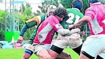 Saldanha, de los Gatos (de rojo).