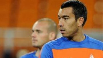 <b>Van Bronckhorst</b>.