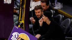 Special guest watches on as Curry takes down LeBron and co