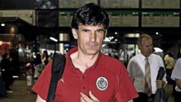 <b>ATAREADO.</b> Así estará Mendilibar para confeccionar la plantilla de la próxima temporada.