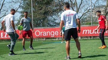 Falcao juega con Cabal y Farah en entreno de Mónaco