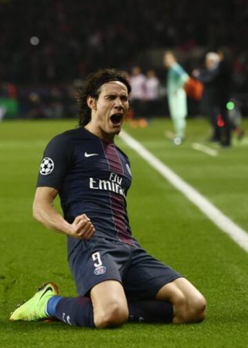 Gol 4-0 de Edinson Cavani