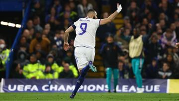 Benzema, durante el Chelsea-Real Madrid.