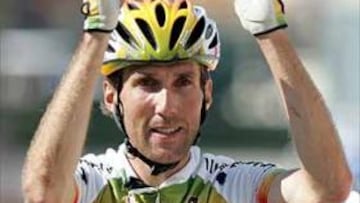 <B>CINCO KILÓMETROS. </B>El madrileño soltó el demarraje definitivo a falta de cinco kilómetros para la meta.