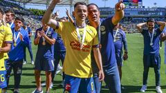 Alvaro Fidalgo and Andre Soares Jardine head coach of America during the game between America and Tigres UANL as part Super Copa MX, Liga BBVA MX match, at the Dignity Health Sports Park, Stadium, on June 30, 2024 in Los Angeles, California, United States.