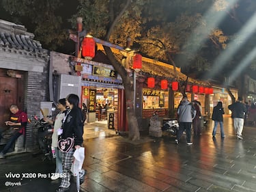 vivo unveils the X200 series in Beijing and we have our first impressions of the vivo X200 Pro