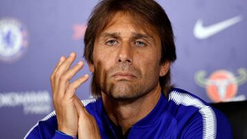 Conte admite que hay tensión con la directiva del Chelsea