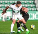 El Elche se da un festín ante el Intercity (7-0)