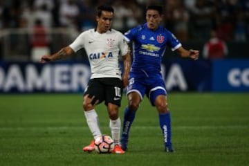 Las imágenes de la ingrata visita de la U a Corinthians