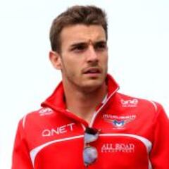La FIA retira el número 17 como homenaje a Jules Bianchi