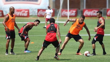 En Perú se juramentan para salir "airosos" ante Uruguay