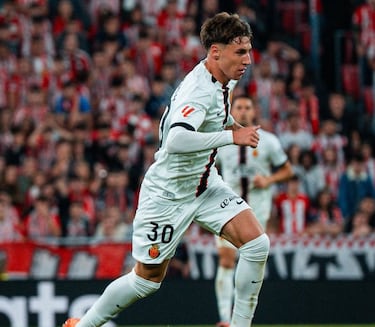 Marc Domènech se acerca al Ceuta