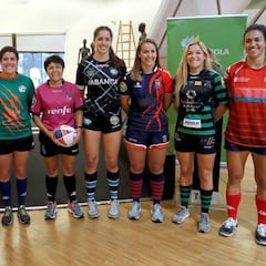 Puesta de largo de la liga en el Museo del Traje