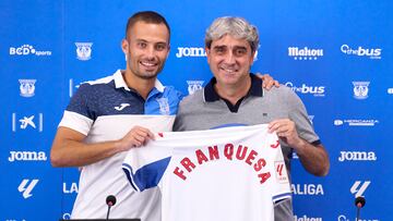 25/07/23 PRESENTACION DE FRANQUESA COMO NUEVO JUGADOR DEL CLUB DEPORTIVO LEGANES EN LA INSTALACION DEPORTIVA BUTARQUE
ENRIC FRANQUESA TXEMA INDIAS