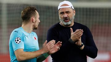 Trpisovsky, en el partido entre Barcelona y Slavia.