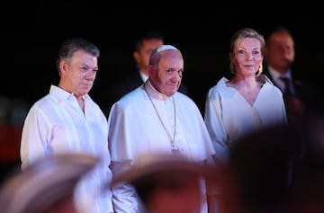 El Papa Francisco recorrió Bogotá, Villavicencio, Medellín y Cartagena con su mensaje de paz y reconciliación. Una visita emotiva para practicantes y no creyentes.