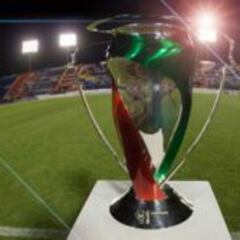 Chivas triunfa en su debut en Copa MX; Pumas sucumbe