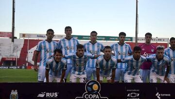 El Decano venci&oacute; 3-0 a Comunicaciones y jugar&aacute; contra el Millonario en 16avos de final. Si el equipo de Gallardo avanza, podr&iacute;a haber Supercl&aacute;sico.