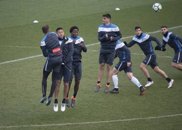 Balón parado: remedio para el dolor de cabeza