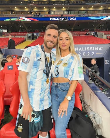 Caro es la pareja de Nicolas Tagliafico, y se dedica al mundo del fitness, donde ejerce como influencer.
Sus redes sociales se han convertido en el escaparate perfecto para mostrar sus ejercicios y su estilo de vida.
