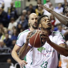 El Unicaja se ahoga en la orilla del Iberostar Tenerife