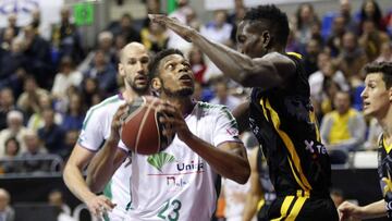 El Unicaja se ahoga en la orilla del Iberostar Tenerife