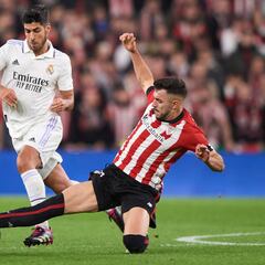 Paredes salta de casilla