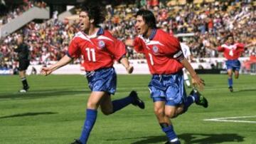BONUS: El debate está instalado hace largo rato. ¿Marcelo Salas e Iván Zamorano son la mejor dupla de la historia de la selección chilena? Ellos fueron los encargados de devolver a la Roja a un Mundial.