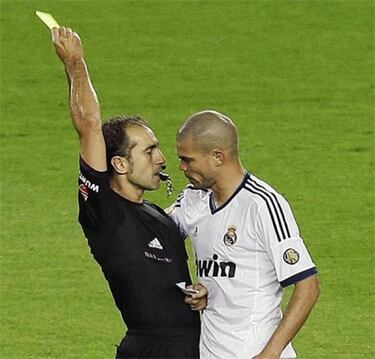 Ferreiro no 'vio' lo de Busquets, lo de Mascherano, lo de Messi...