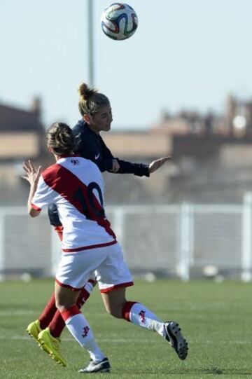 Las mejores imágenes del derbi Rayo-Atlético Féminas