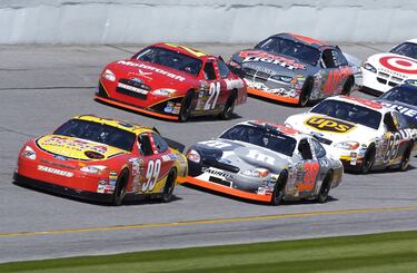 NASCAR estrenará juego en PC, PS4 y Xbox One en el 2016
