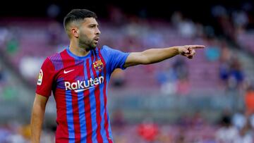 Alba rebaja su sueldo