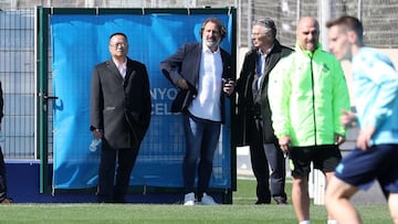 02/02/20 ENTRENAMIENTO ESPANYOL CHEN YANSHENG PRESIDENTE ESPANYOL
FOTO:ESPANYOL
PUBLICADA 14/03/20 NA MA24 1COL
PUBLICADA 19/03/20 NA MA23 1COL