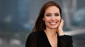 Angelina Jolie 