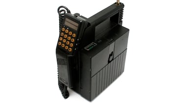 The 10 old cell phones we have gathering dust at home that collectors are paying a fortune for