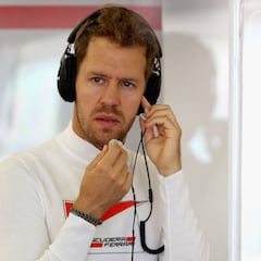 Hamilton y Vettel se citan "fuera de la pista"