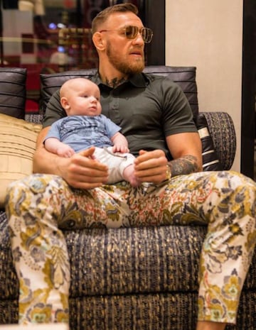 Tanto McGregor como Mayweather son padres ejemplares y no pierden una oportunidad para mostrarle al mundo a sus retoños en redes. 