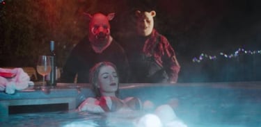 La peli de miedo de Winnie the Pooh presenta su póster oficial y avisa: "no es un cuento para dormir"