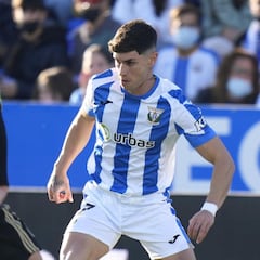 Avilés se reivindica en el eslalon