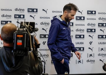 02/01/25
VALENCIA CF 
RUEDA DE PRENSA DE CARLOS CORBER?N