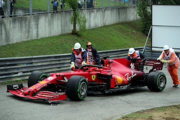 Así fue la accidentada salida en Hungaroring