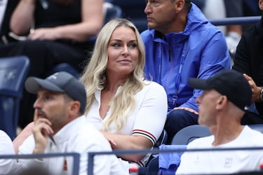 La esquiadora estadounidense Lindsey Vonn en la final individual masculina de tenis entre el italiano Jannik Sinner y el español Carlos Alcaraz.