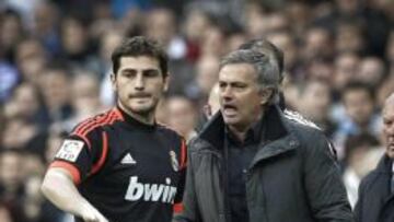 &Iacute;ker Casillas y Jos&eacute; Mourinho