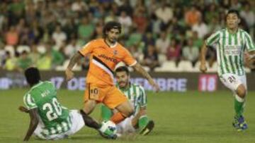 Banega, en el Betis-Valencia.