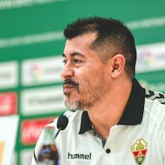 Almirón supera las pruebas y espera dirigir al Elche en Ipurúa