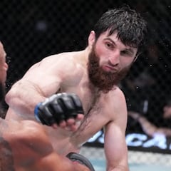 Ankalaev reclama el título tras vencer a Santos en UFC Vegas 50