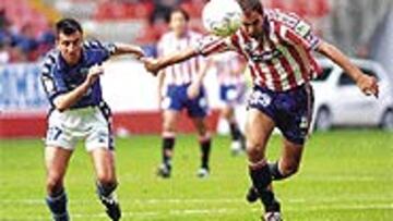 <B>PUEDE VOLVER A GIJÓN</B>. Manel ya dio un gran rendimiento en el Sporting en la temporada 2000-01.
