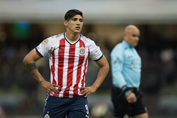 Pulido no salió muy bien del futbol mexicano en 2014 luego de un conflicto legal con Tigres. Después de su paso por Grecia, Chivas lo trajo par el Apertura 2016 pero hasta la jornada 8.