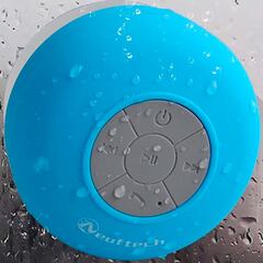 Lleva tu música al baño con el altavoz Bluetooth para la ducha mejor valorado en Amazon